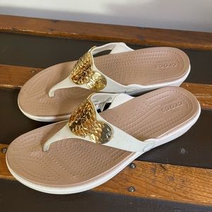 Crocs, Flip Flops, Size 8